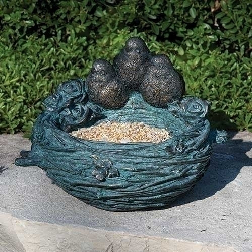 Birds Nest Feeder