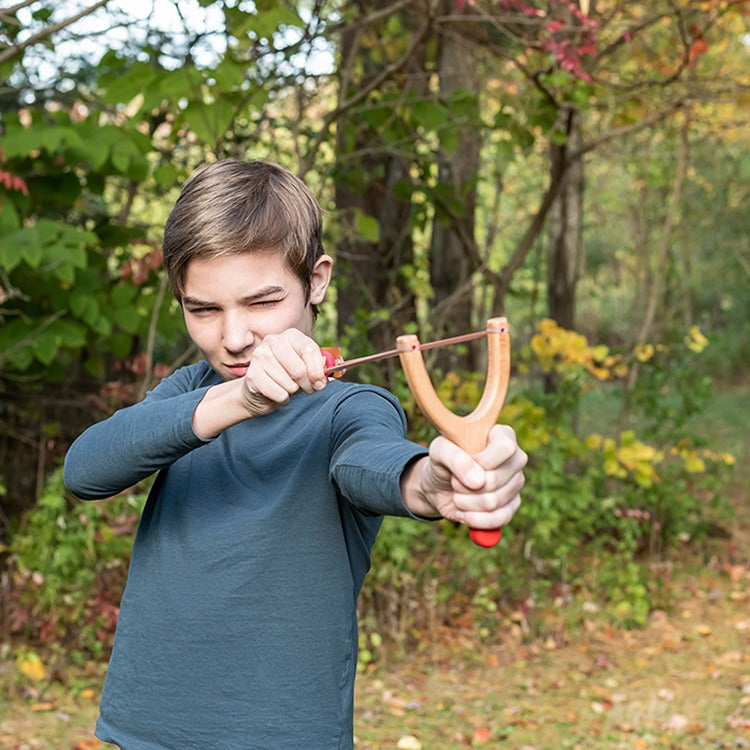 HUCKLEBERRY SLINGSHOT
