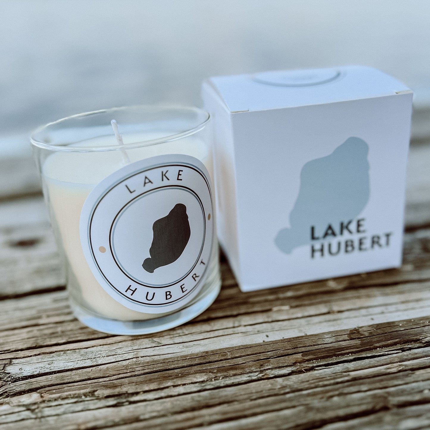 No. 43 Lake Hubert Candle