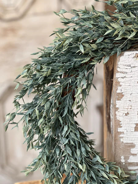 20" Twilight Ash Wreath
