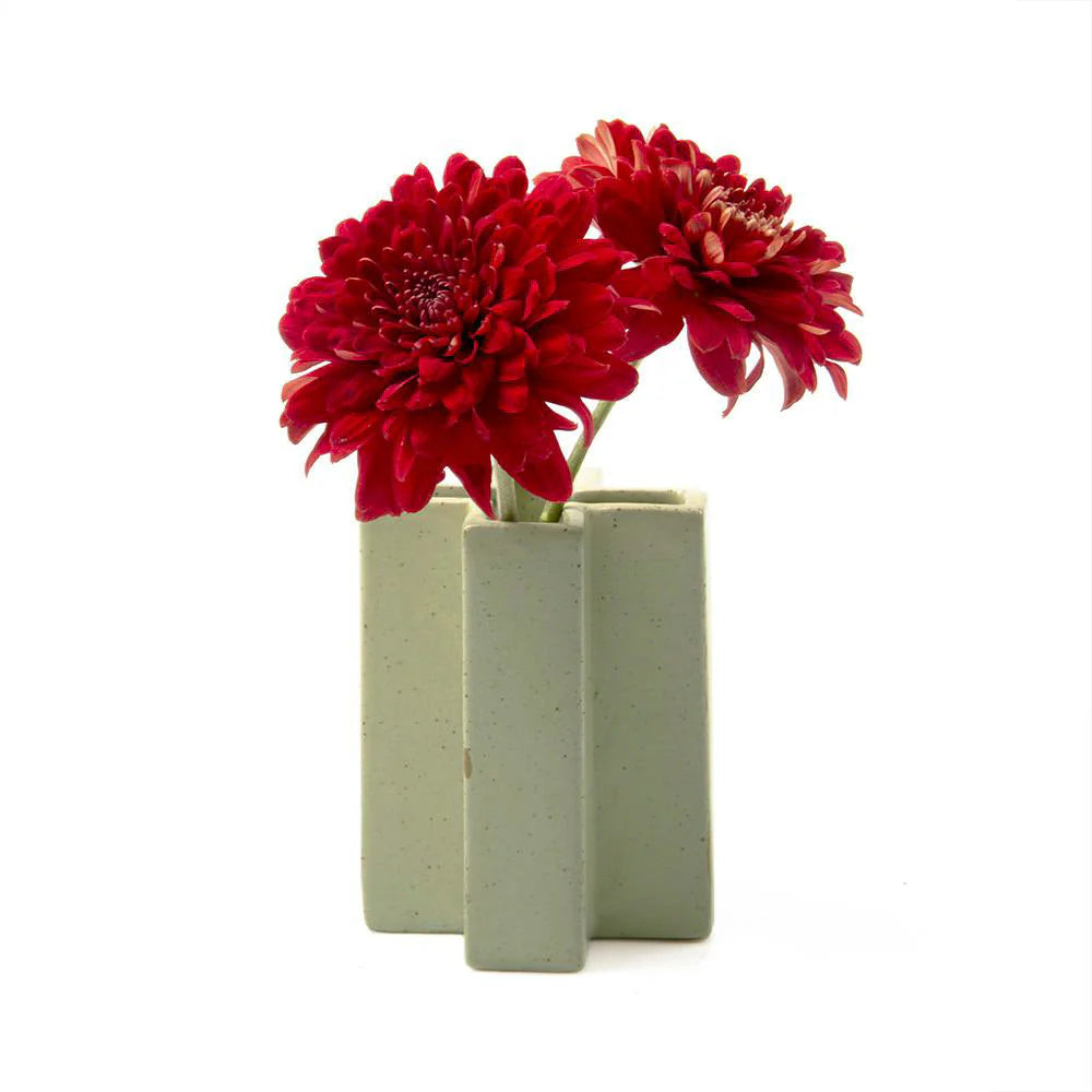 Jargogle Vase