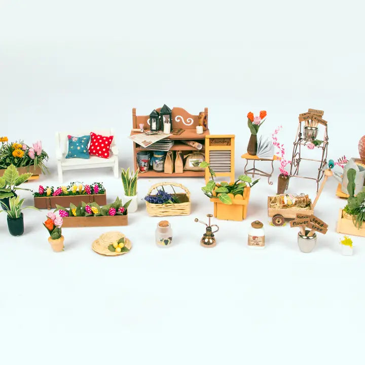 Miller's Garden DIY Mini House Kit