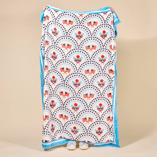 Snuggle Up Plush Blanket–All-American Darling
