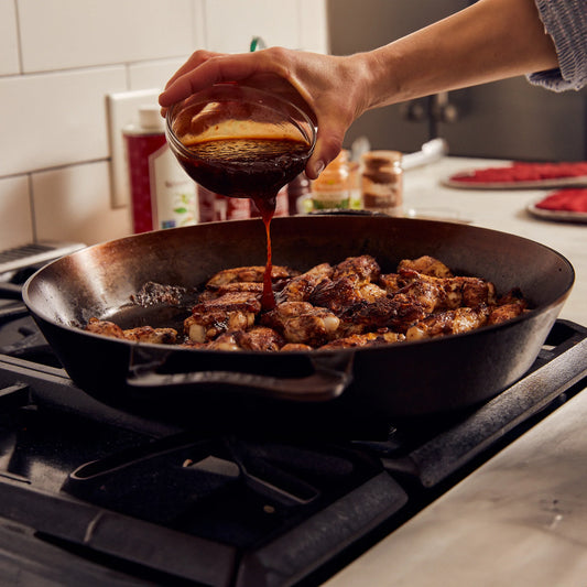 No. 14 Dual Handle Skillet