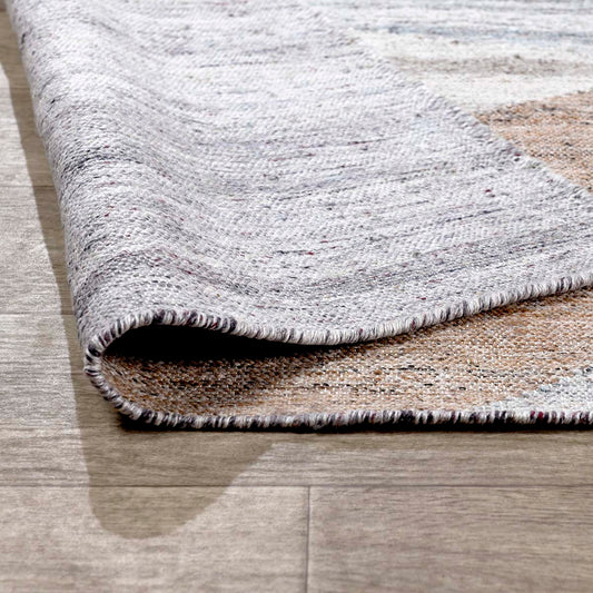 Indoor/Outdoor Savannah Rug in Multi