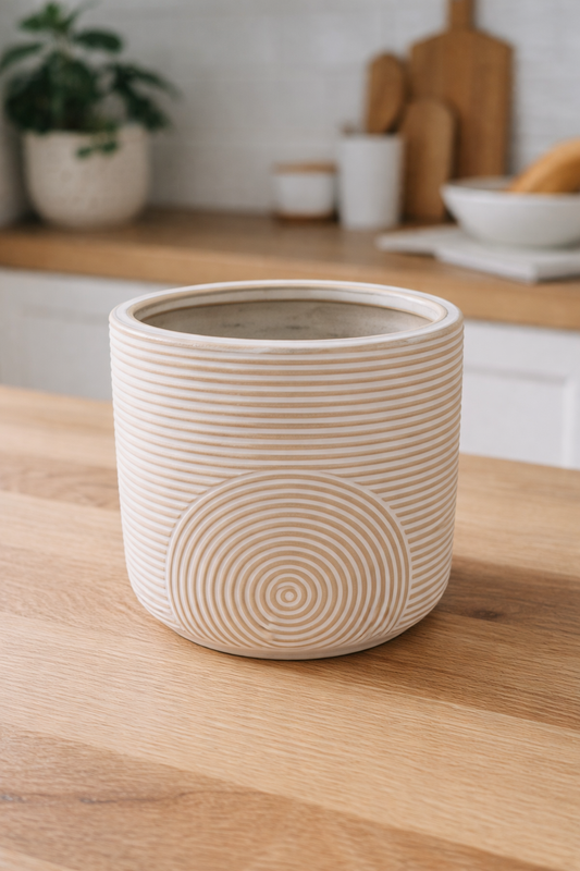 Lines/Circle Planter