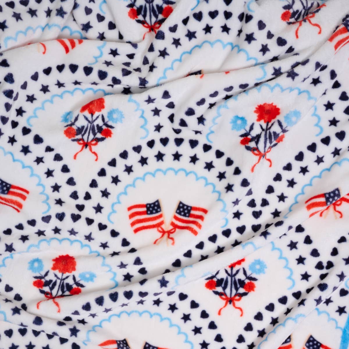 Snuggle Up Plush Blanket–All-American Darling