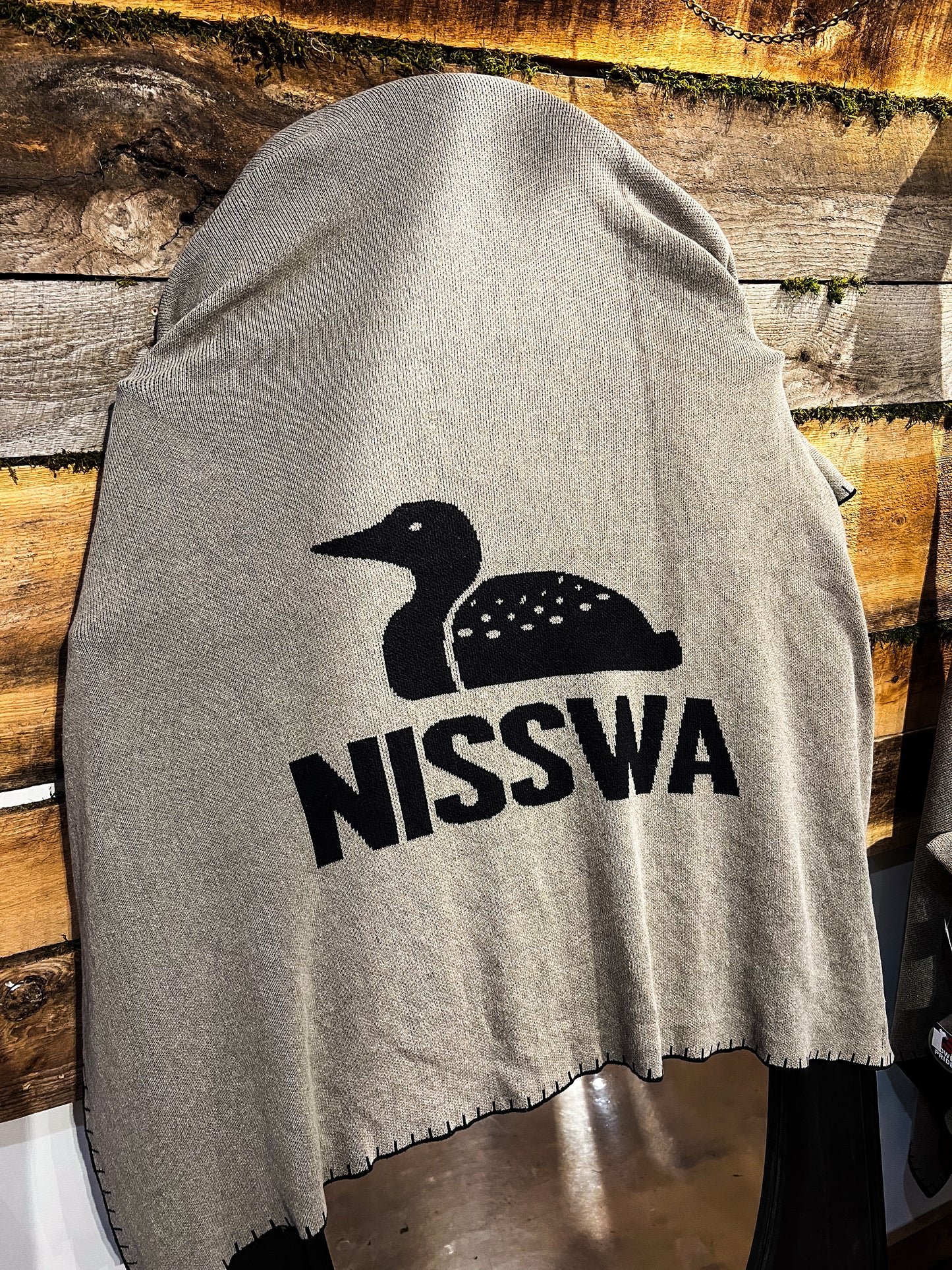 Nisswa/Loon Knit Stitch Throw
