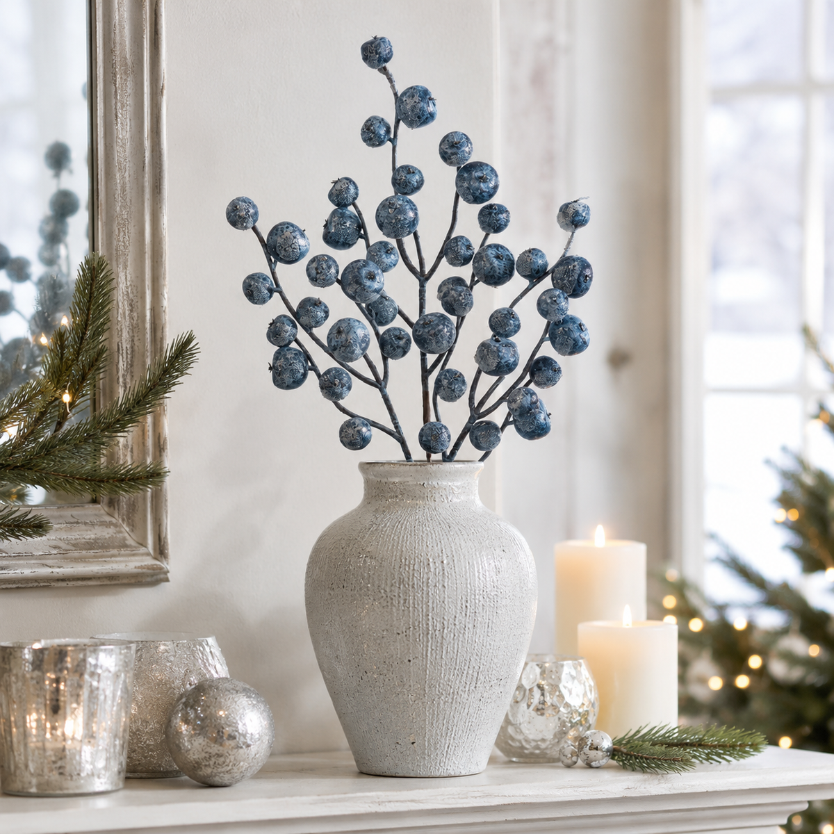 Blue Iced Powdered Berry Pick