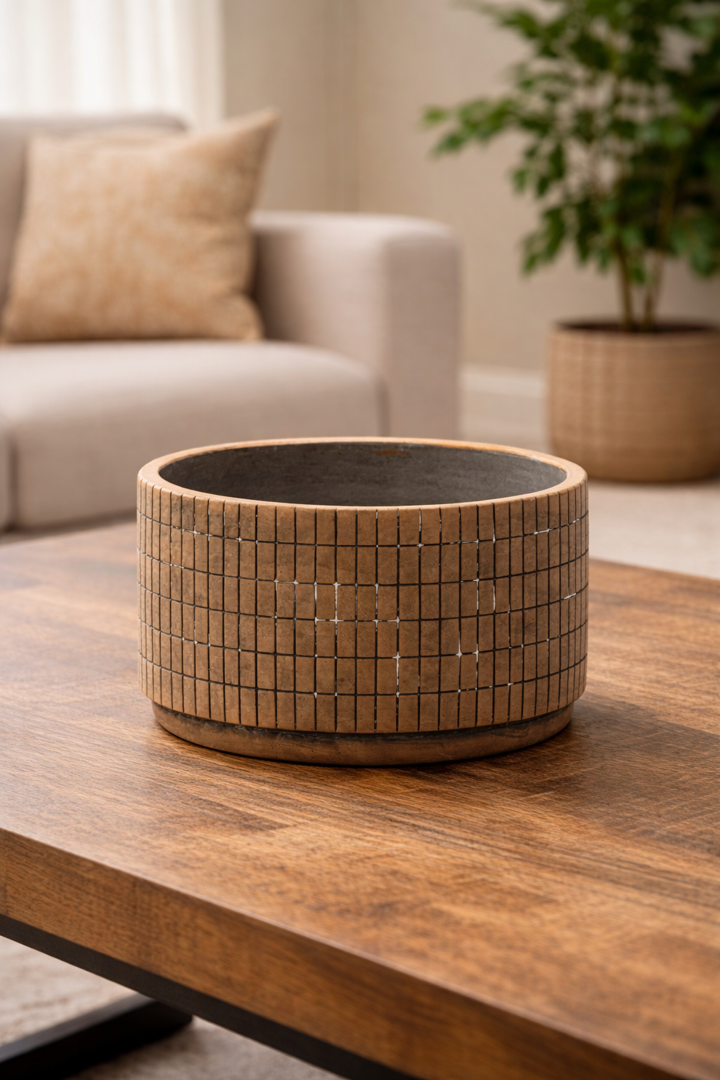 Engraved Lines Low Bowl