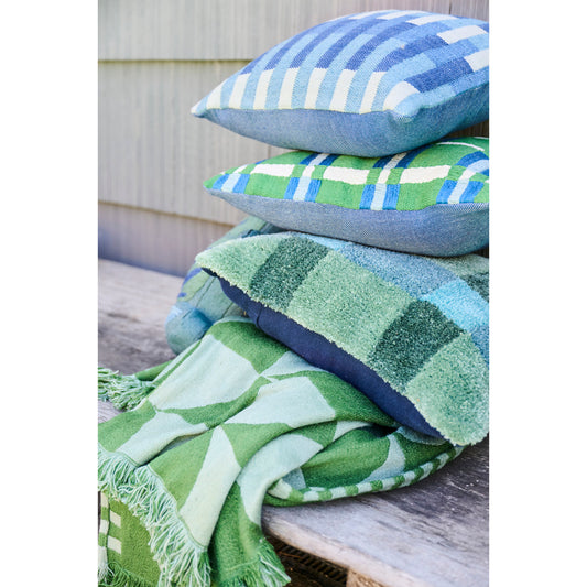 Indoor/Outdoor Throw with Pattern & Fringe, Green