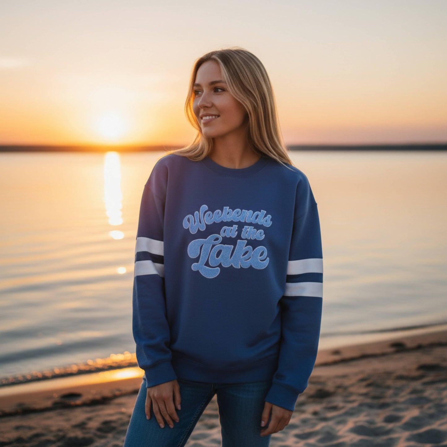 Oversized Crew–Weekends at the Lake