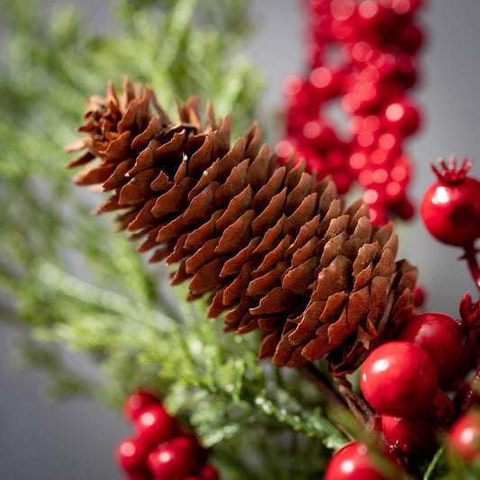 Cedar & Berry Botanical Wreath